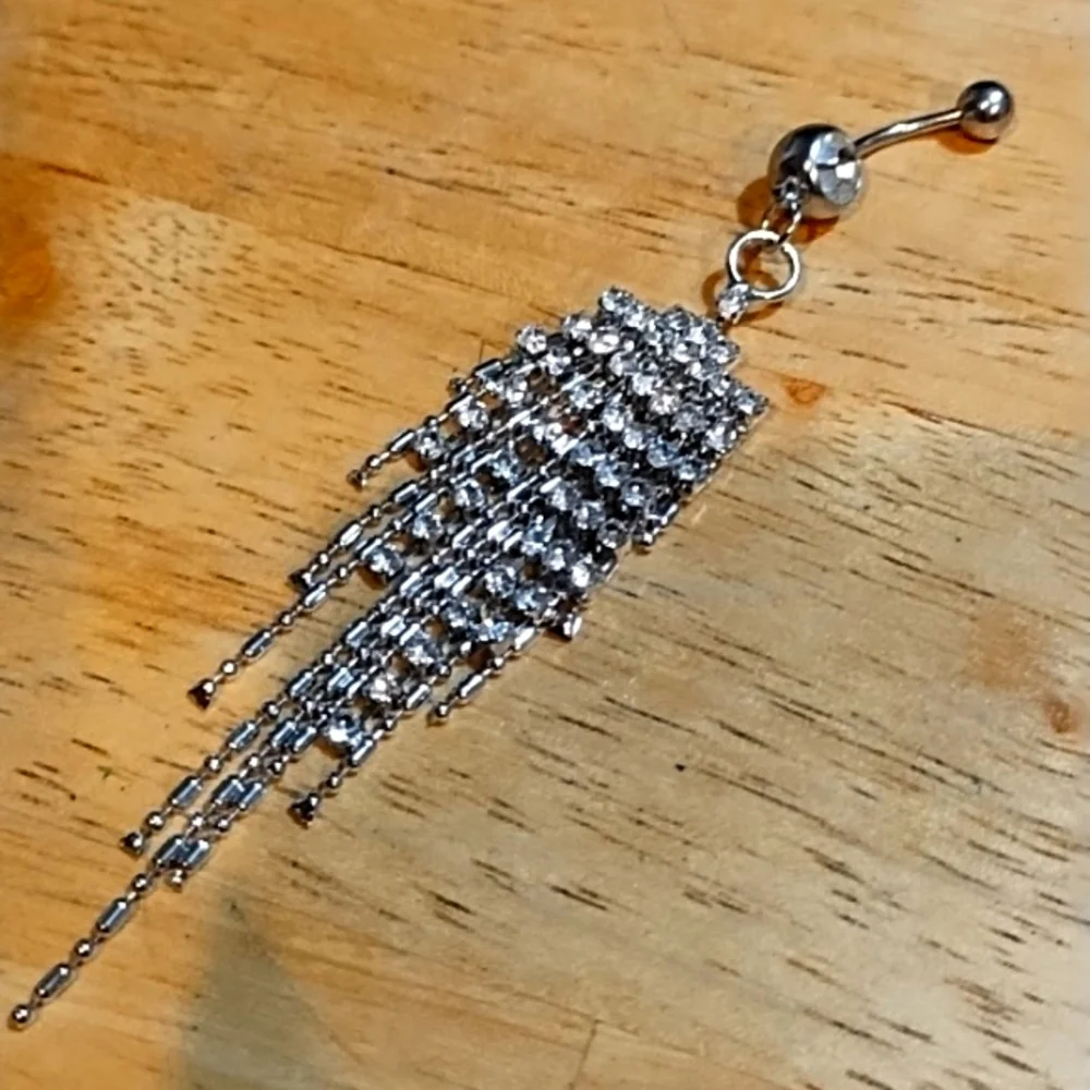 NWOT Silver Crystal Fringe Belly Button Ring